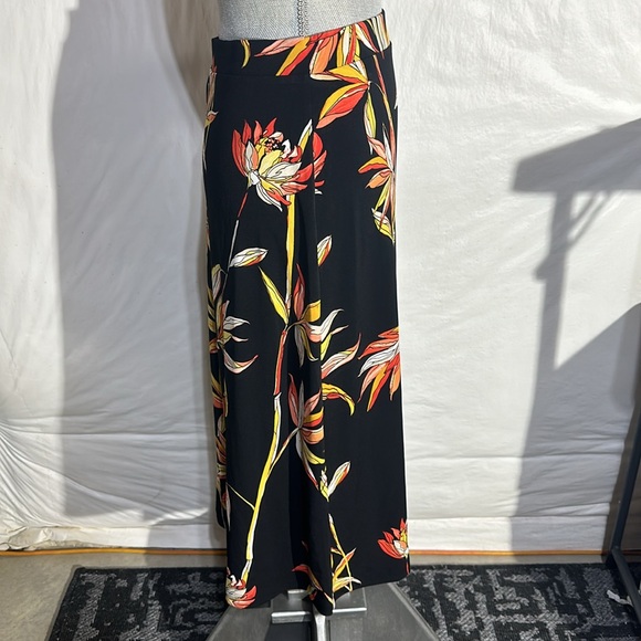 Kasper Floral Print Skirt - Size L - Picture 3 of 9